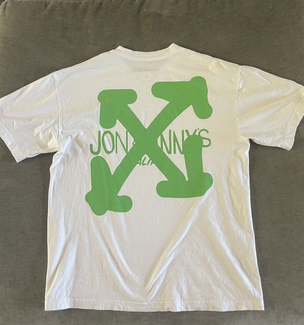 Off-White Off White x Jon & Vinny’s tee Size US L / EU 52-54 / 3 - 2 Thumbnail