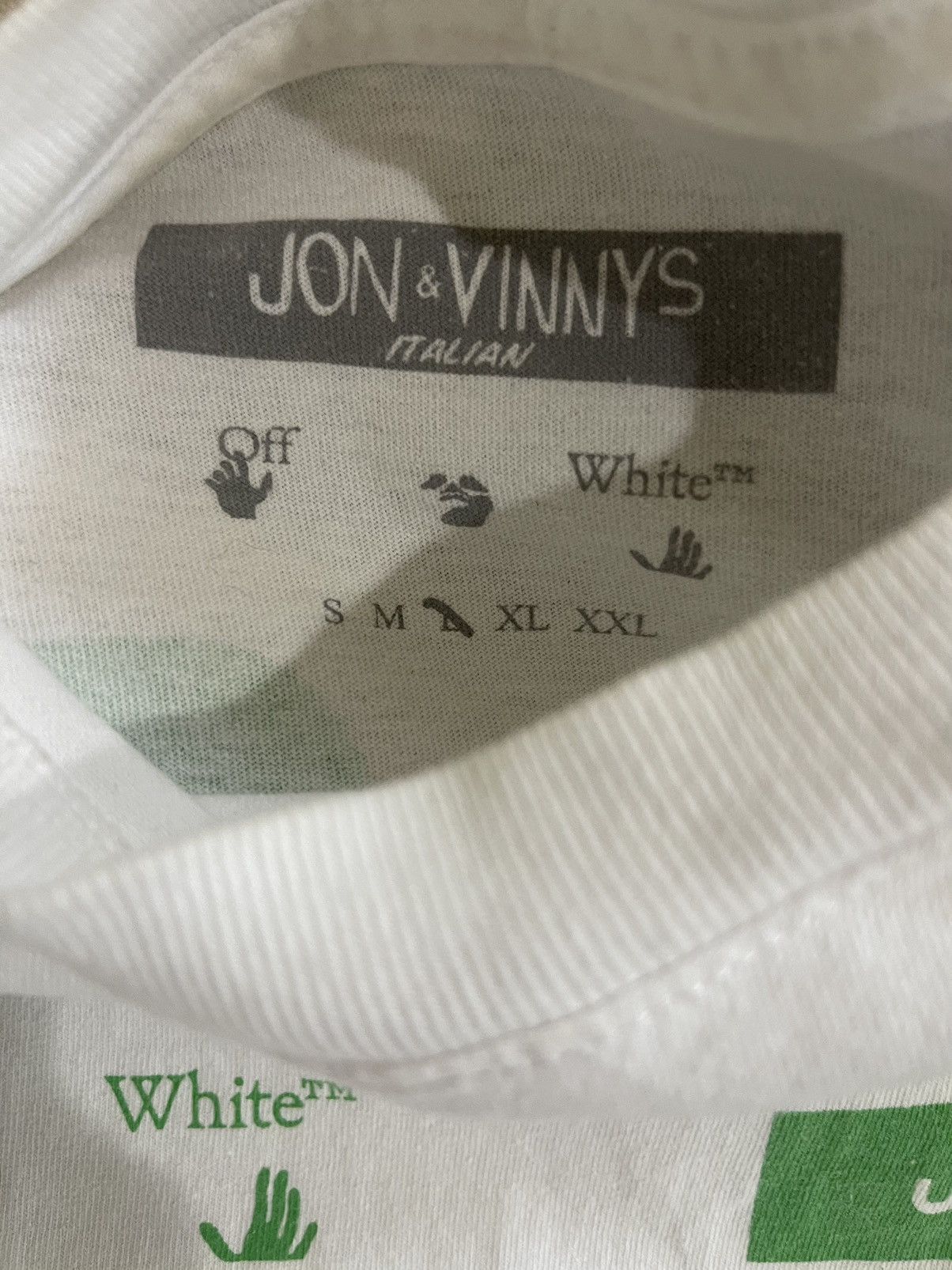 Off-White Off White x Jon & Vinny’s tee Size US L / EU 52-54 / 3 - 5 Thumbnail