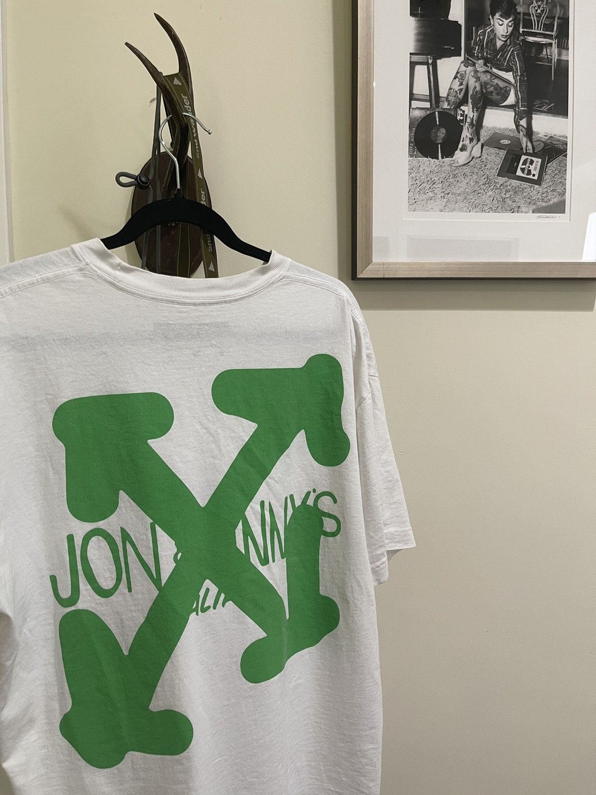 Off-White Off White x Jon & Vinny’s tee Size US L / EU 52-54 / 3 - 4 Thumbnail