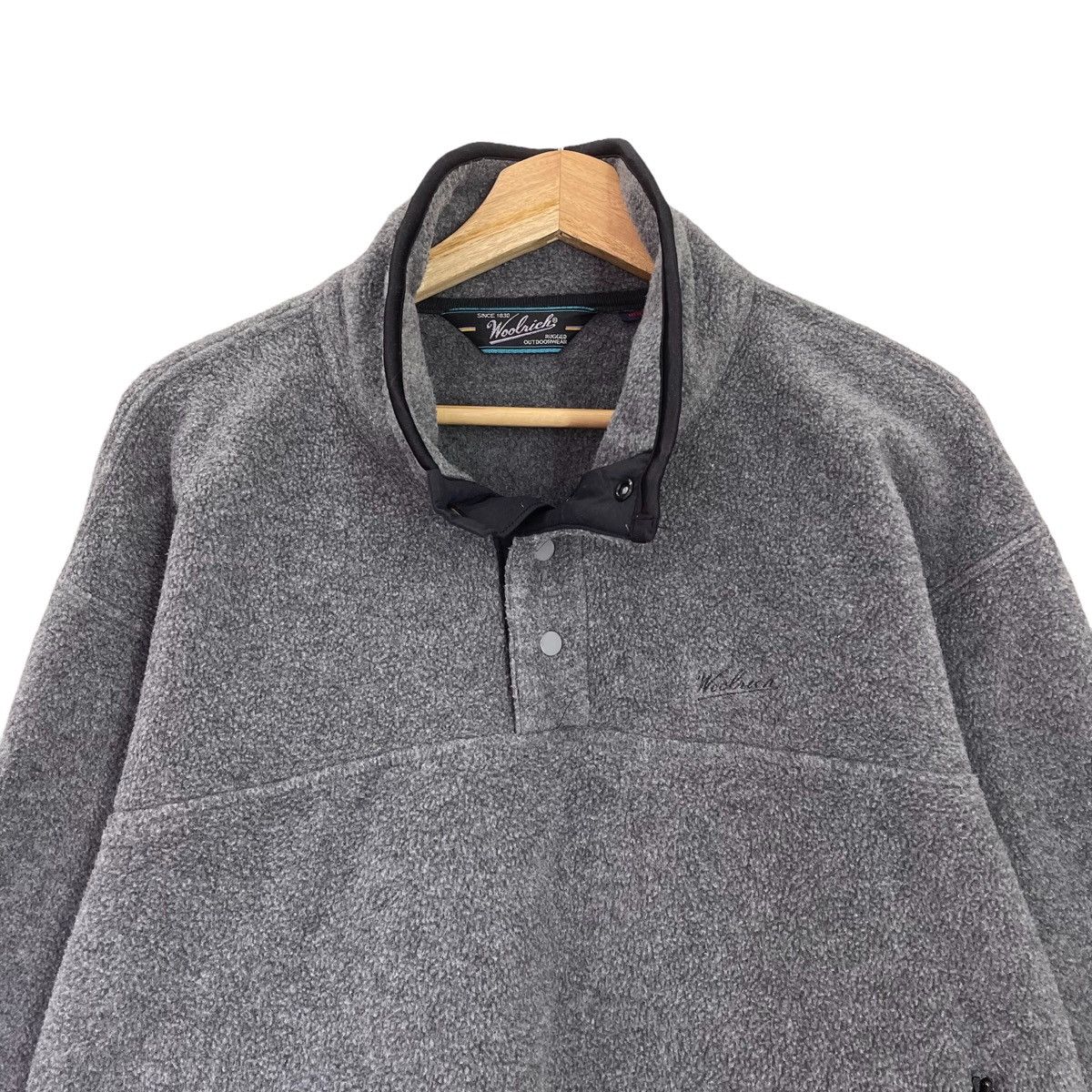 Vintage Vintage 90’s Woolrich Half Button Fleece Size M Size US M / EU 48-50 / 2 - 4 Thumbnail