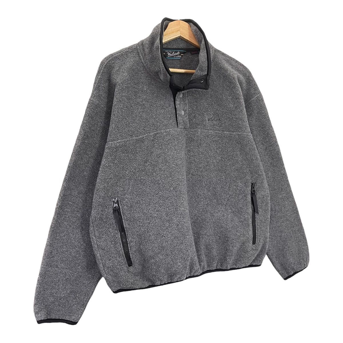 Vintage Vintage 90’s Woolrich Half Button Fleece Size M Size US M / EU 48-50 / 2 - 2 Thumbnail