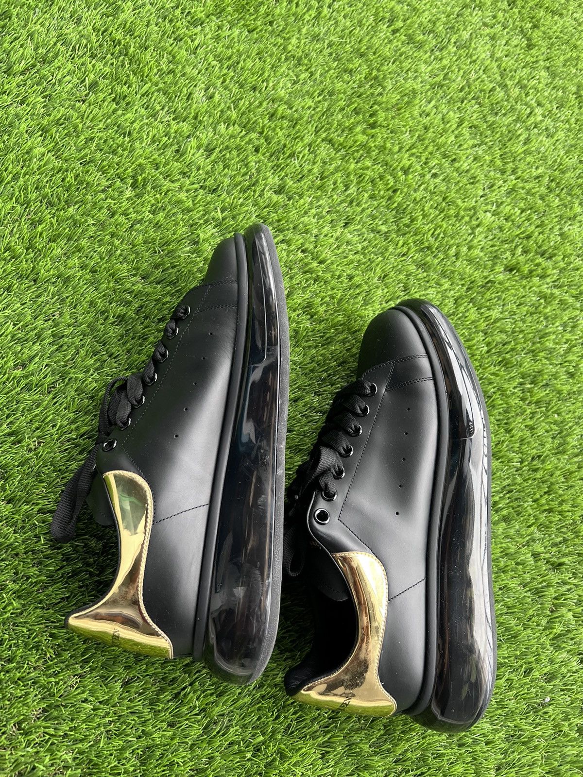 Alexander McQueen Black and Gold Alexander McQueens Size US 12 / EU 45 - 3 Thumbnail