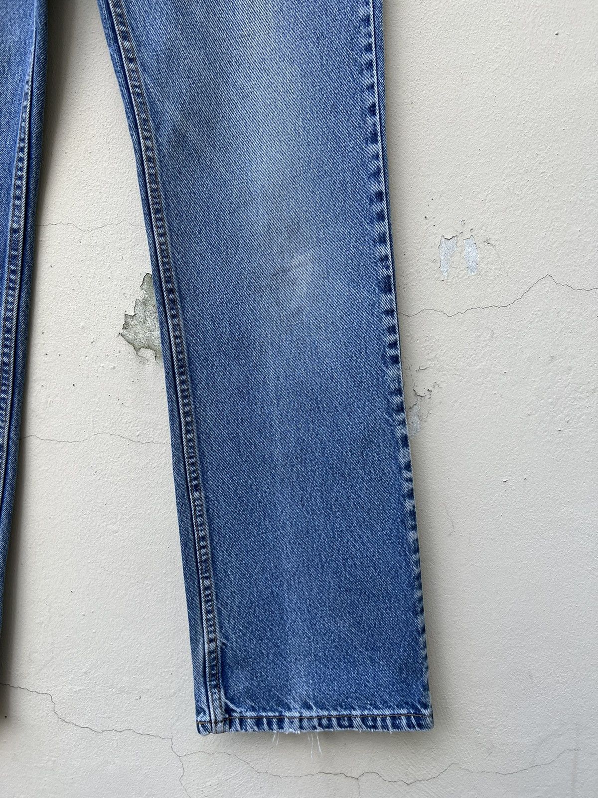 Levi's R1 2000 Levi’s 517 Fade Light Blue Denim Bootcut Jeans Size US 33 - 8 Thumbnail