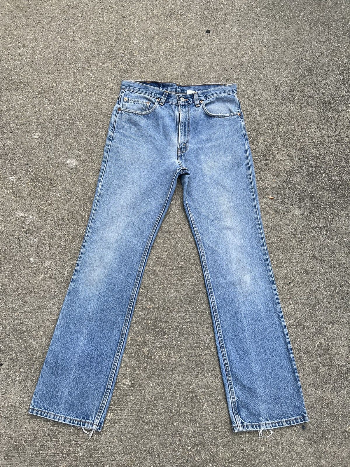 Levi's R1 2000 Levi’s 517 Fade Light Blue Denim Bootcut Jeans Size US 33 - 1 Thumbnail