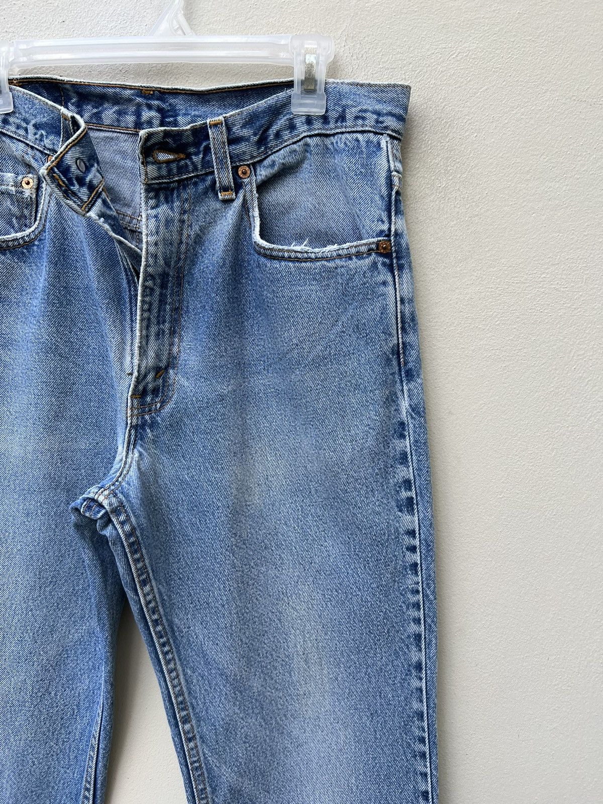 Levi's R1 2000 Levi’s 517 Fade Light Blue Denim Bootcut Jeans Size US 33 - 7 Thumbnail