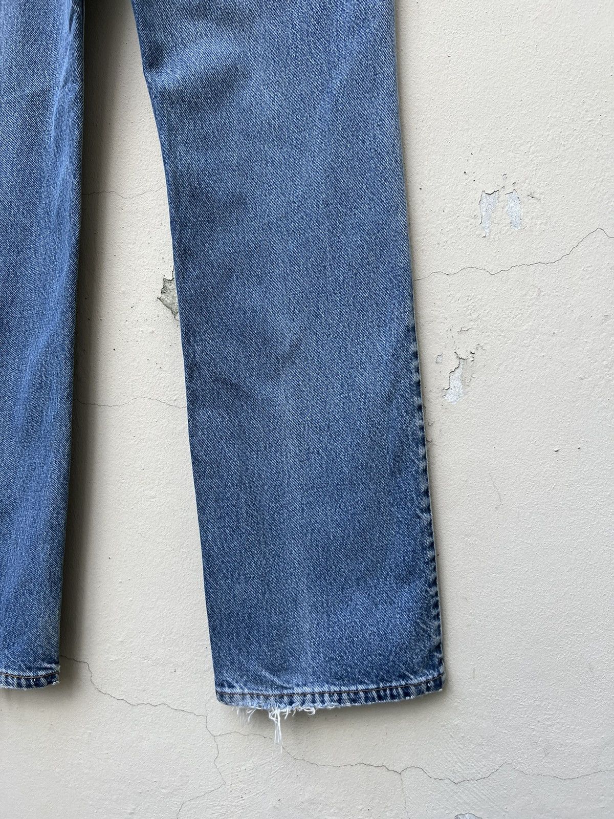 Levi's R1 2000 Levi’s 517 Fade Light Blue Denim Bootcut Jeans Size US 33 - 14 Thumbnail