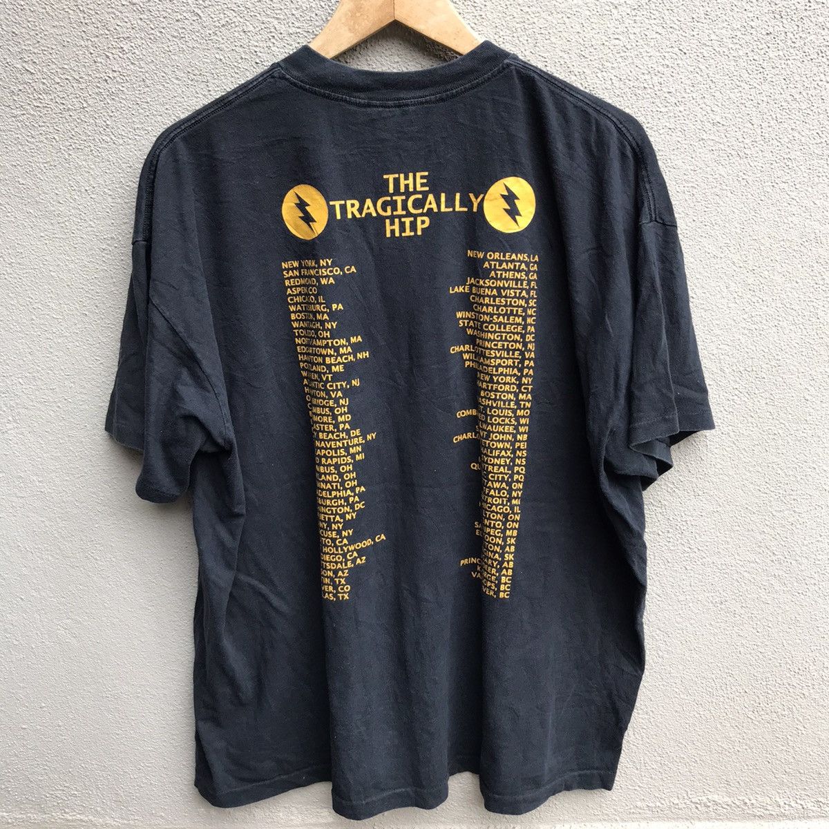 Band Tees Vintage 90s THE TRAGICALLY HIP band tee Size US XXL / EU 58 / 5 - 3 Thumbnail