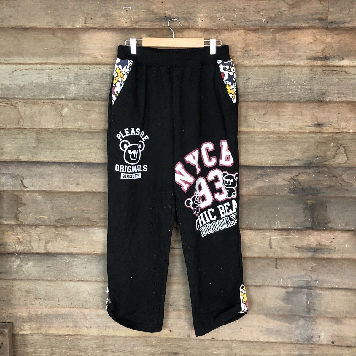 Cartoon Network Chic Bea Black print cartoon Joggers Pants #H441 Size 26" / US 2 / IT 38 - 1 Thumbnail