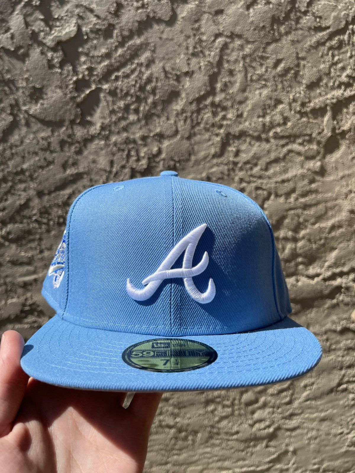 New Era Atlanta Braves Fitted Hat 7 1/4 Light Blue Grey UV