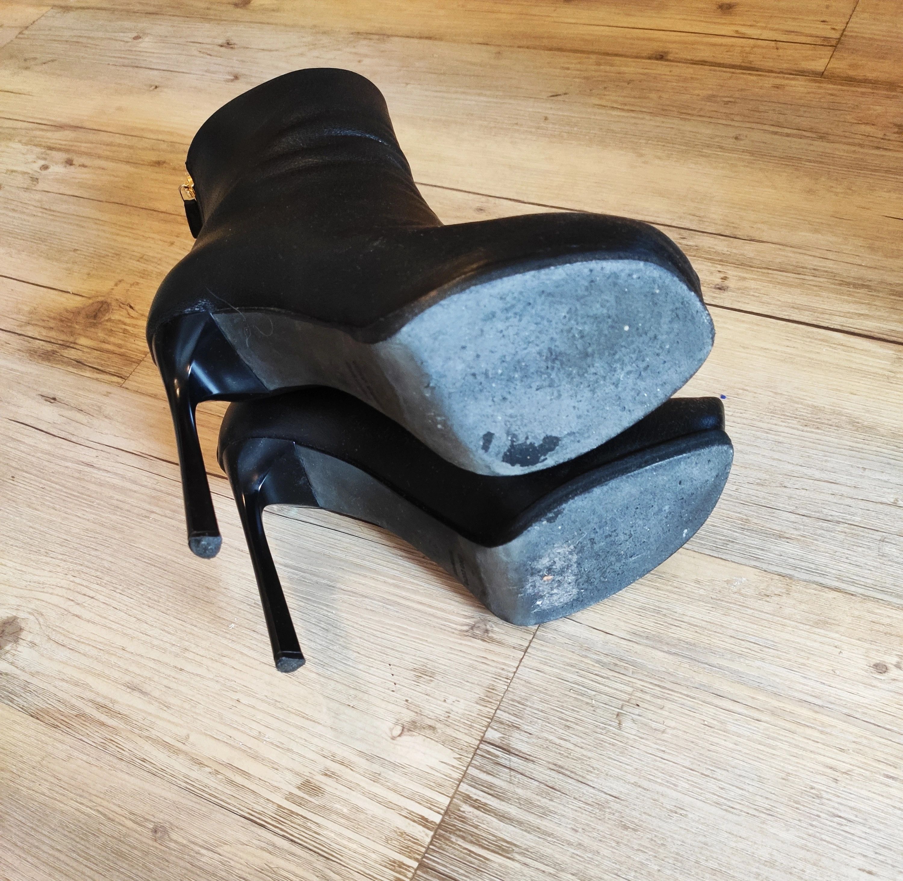 Lanvin Leather ankle boots.Like Prada or Saint Laurent Size US 7.5 / IT 37.5 - 6 Thumbnail