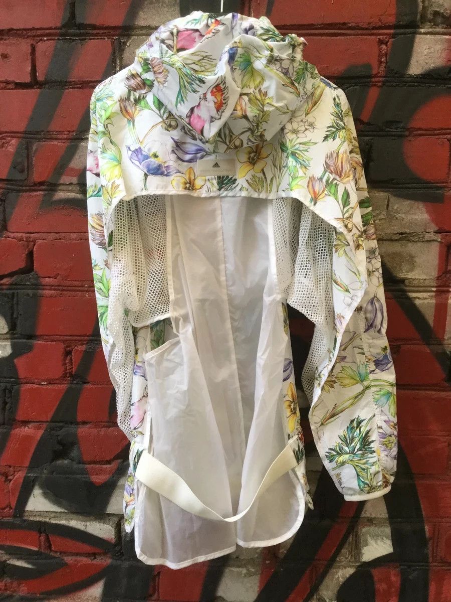 Adidas × Stella McCartney Flower print hooded anorak.Like Nike Gyakusou Size XS / US 0-2 / IT 36-38 - 3 Thumbnail