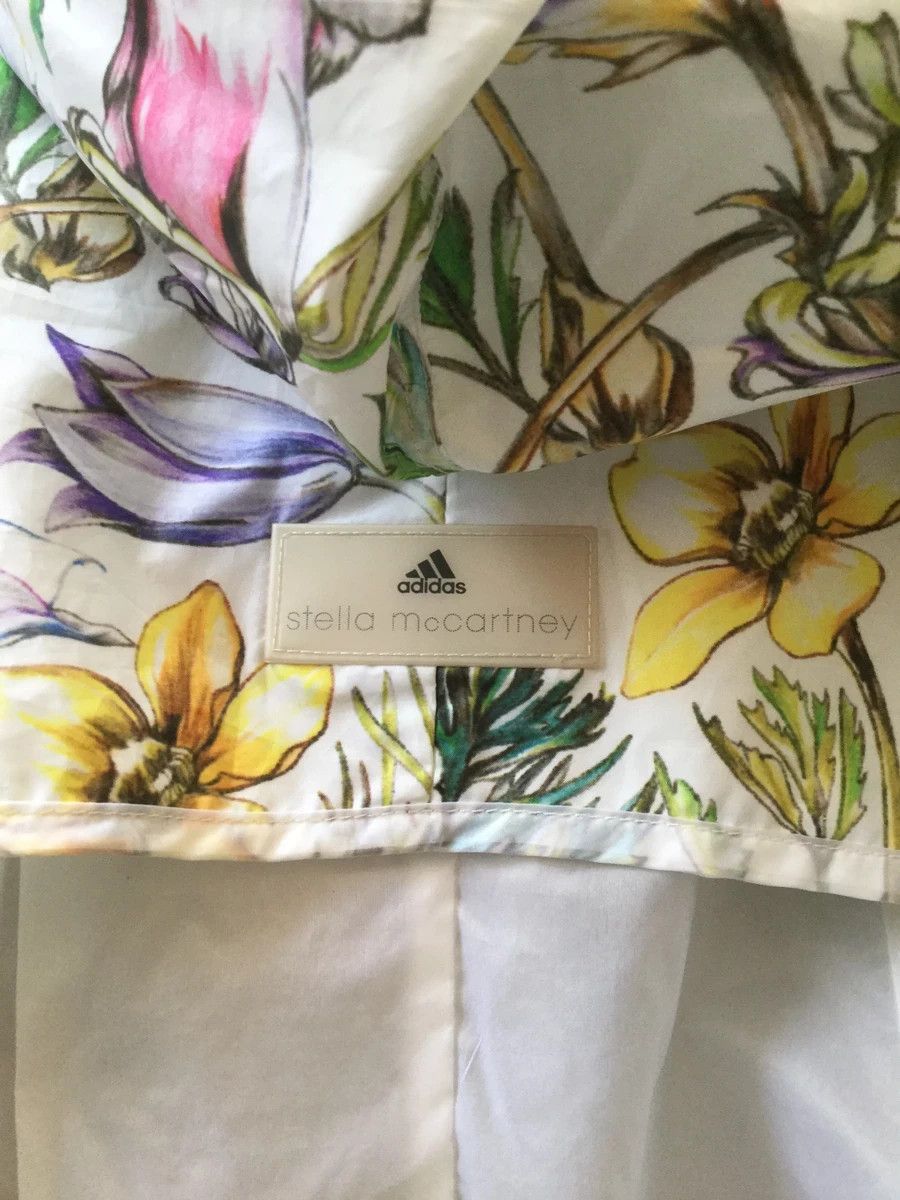 Adidas × Stella McCartney Flower print hooded anorak.Like Nike Gyakusou Size XS / US 0-2 / IT 36-38 - 4 Thumbnail