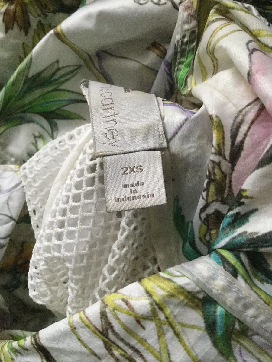 Adidas × Stella McCartney Flower print hooded anorak.Like Nike Gyakusou Size XS / US 0-2 / IT 36-38 - 5 Thumbnail