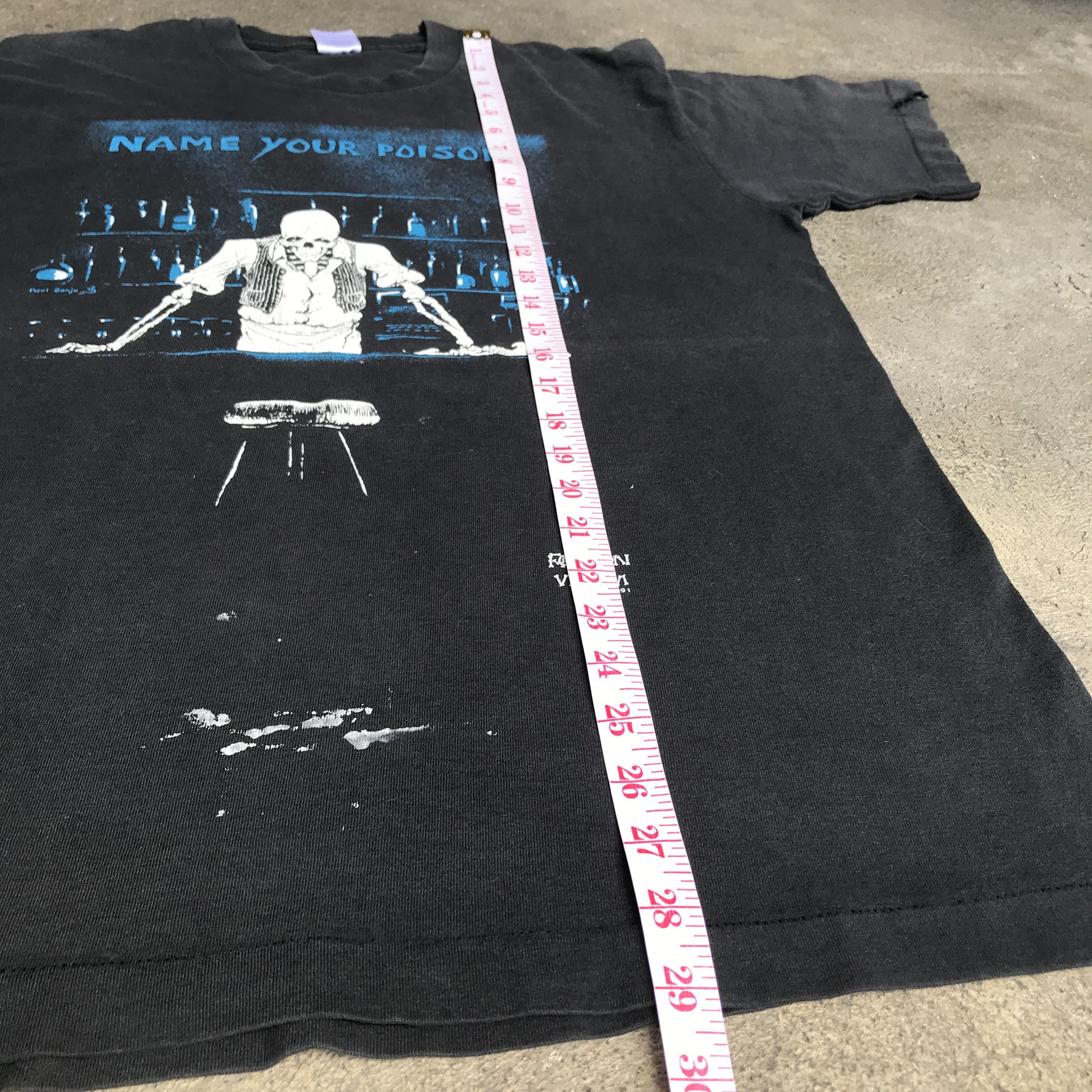 Vintage Vtg 90s Fashion Victim Skeleton Faded Graphic Streetwear Size US L / EU 52-54 / 3 - 13 Thumbnail