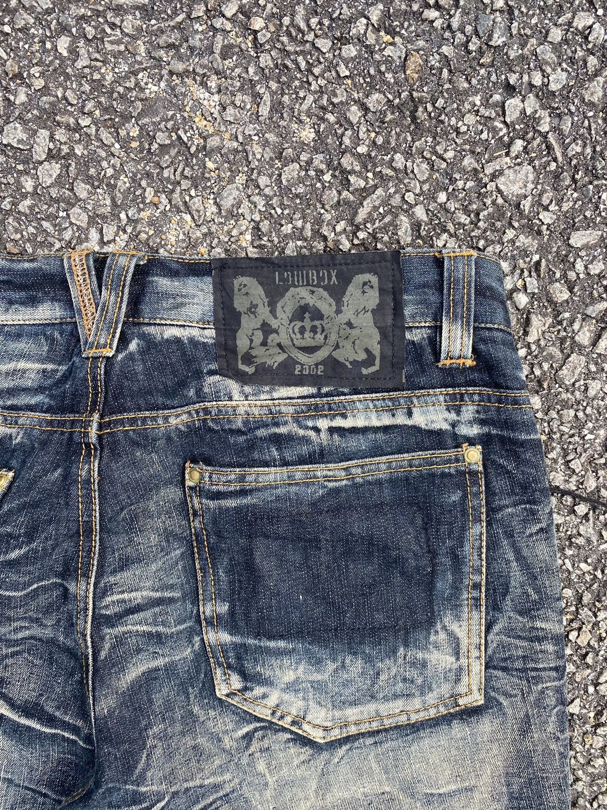 Designer BootCut Flare LowBox Distressed Japan Size US 32 / EU 48 - 5 Thumbnail