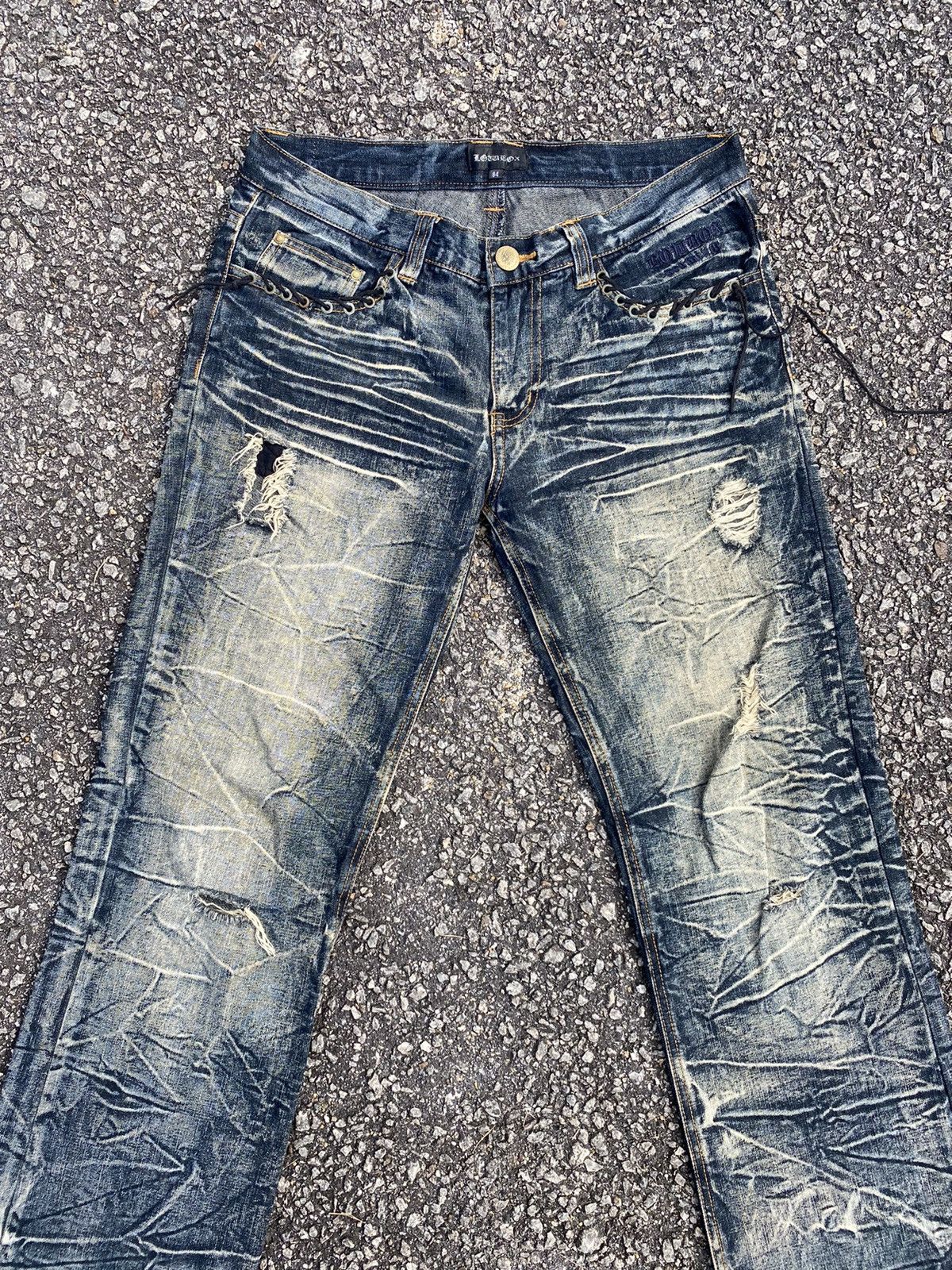 Designer BootCut Flare LowBox Distressed Japan Size US 32 / EU 48 - 3 Thumbnail