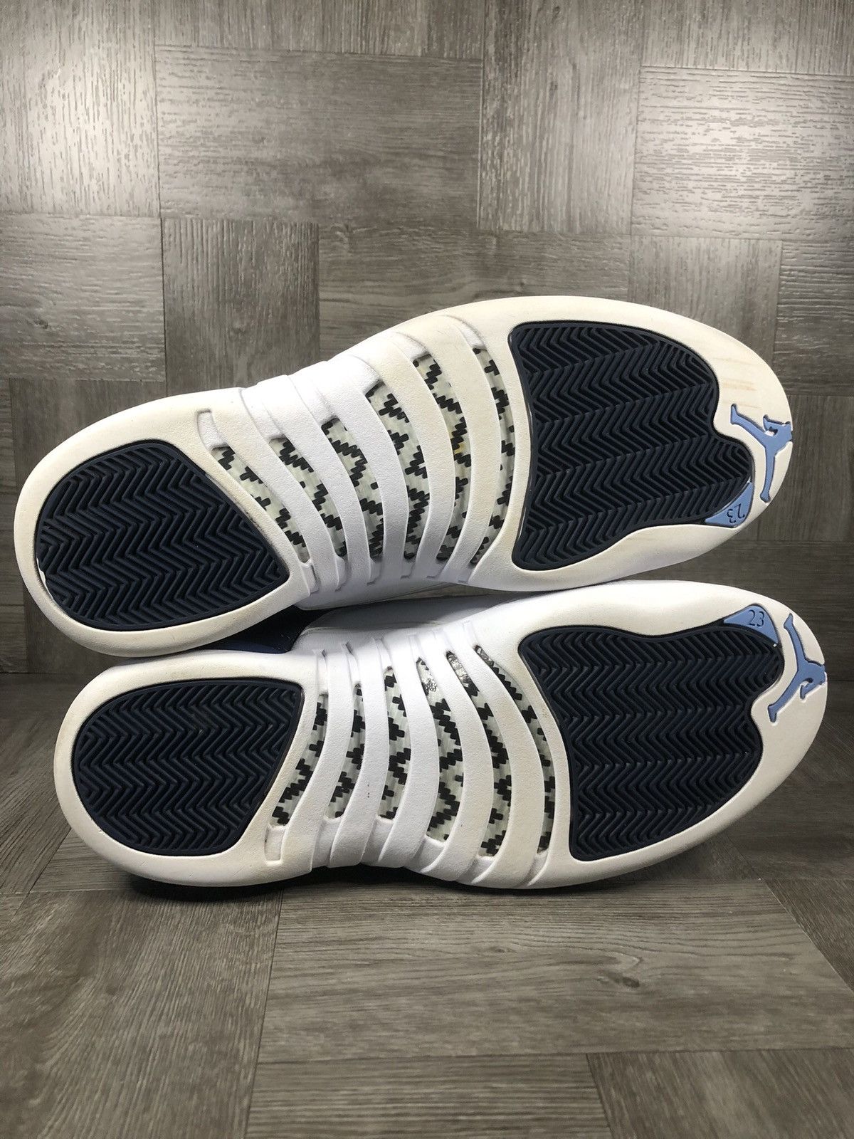 Jordan Brand × Nike Jordan 12 Indigo Sz 12 Size US 12 / EU 45 - 7 Thumbnail