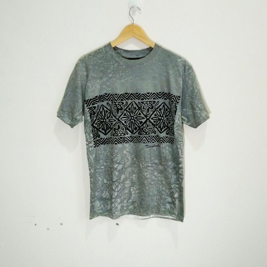 Vintage Vintage TINAKULA T shirt Size US M / EU 48-50 / 2 - 1 Thumbnail