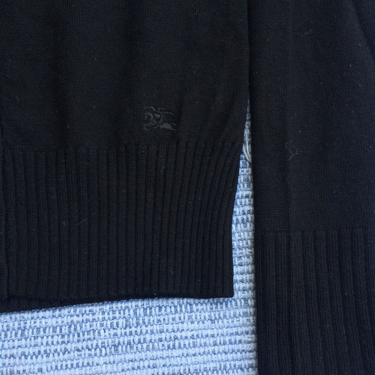 Burberry black burberry cardigan Size US S / EU 44-46 / 1 - 3 Thumbnail