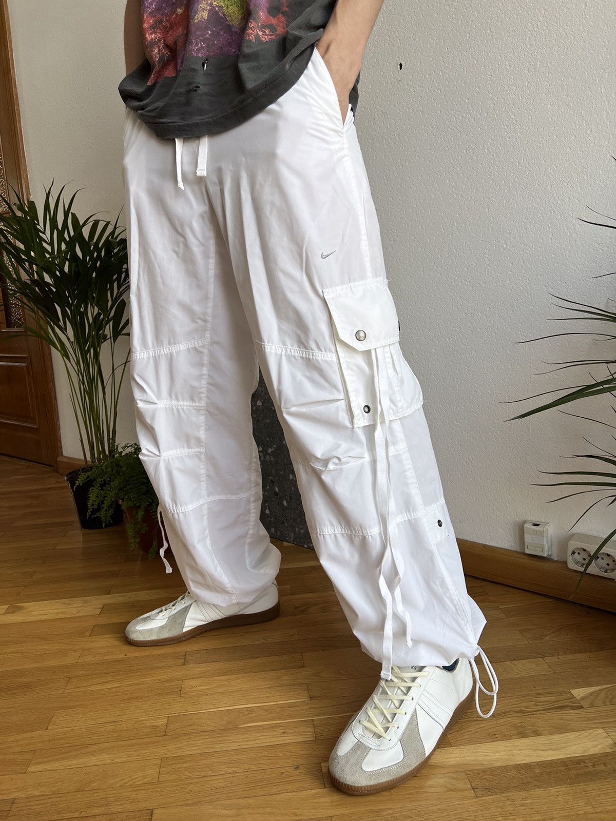 image of Vintage Y2K Nike Bondage Track Pants Parachute in White, Men's (Size 30)