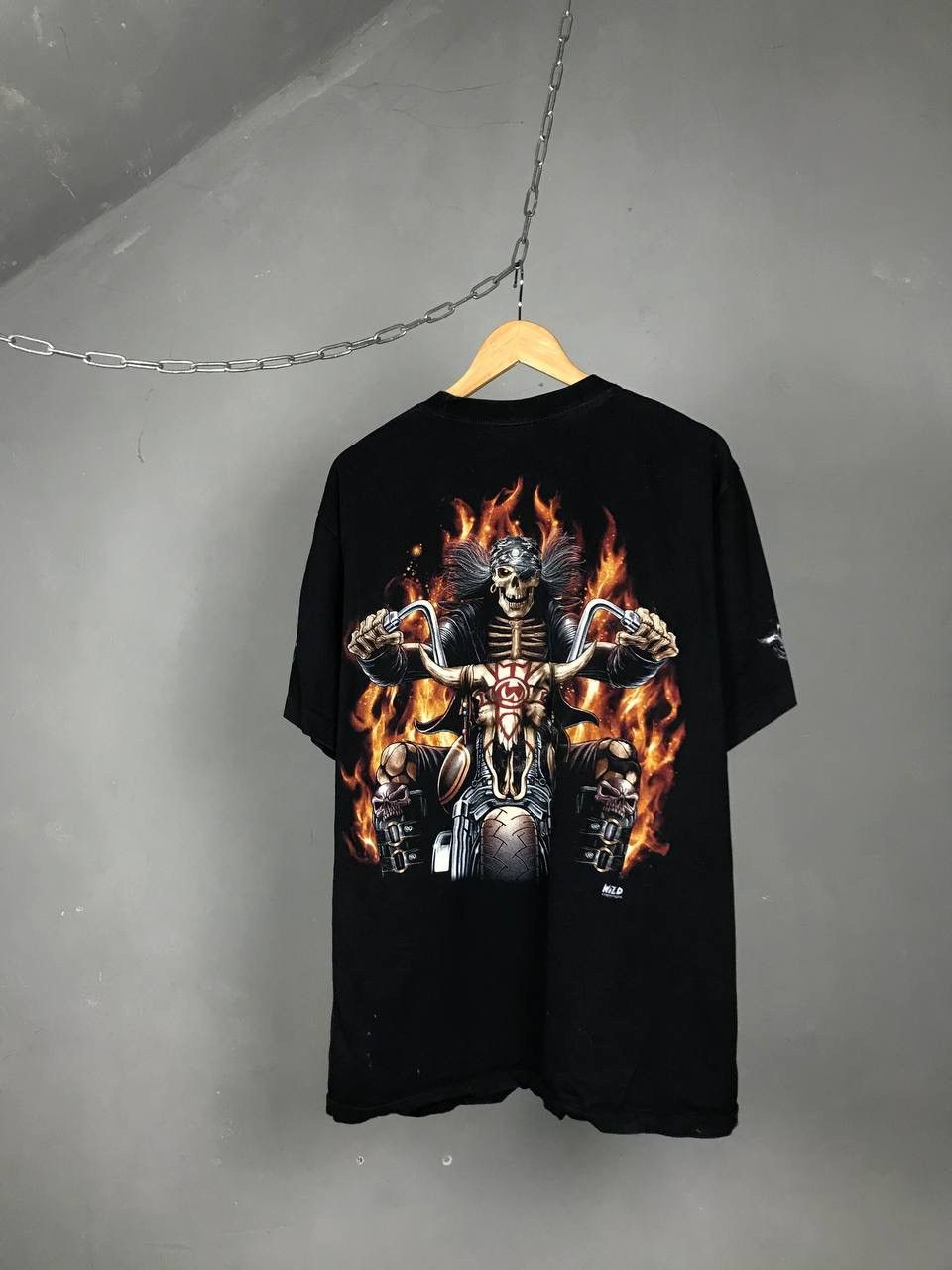 Vintage Skulls vintage rock overprinted tee Size US XL / EU 56 / 4 - 2 Thumbnail