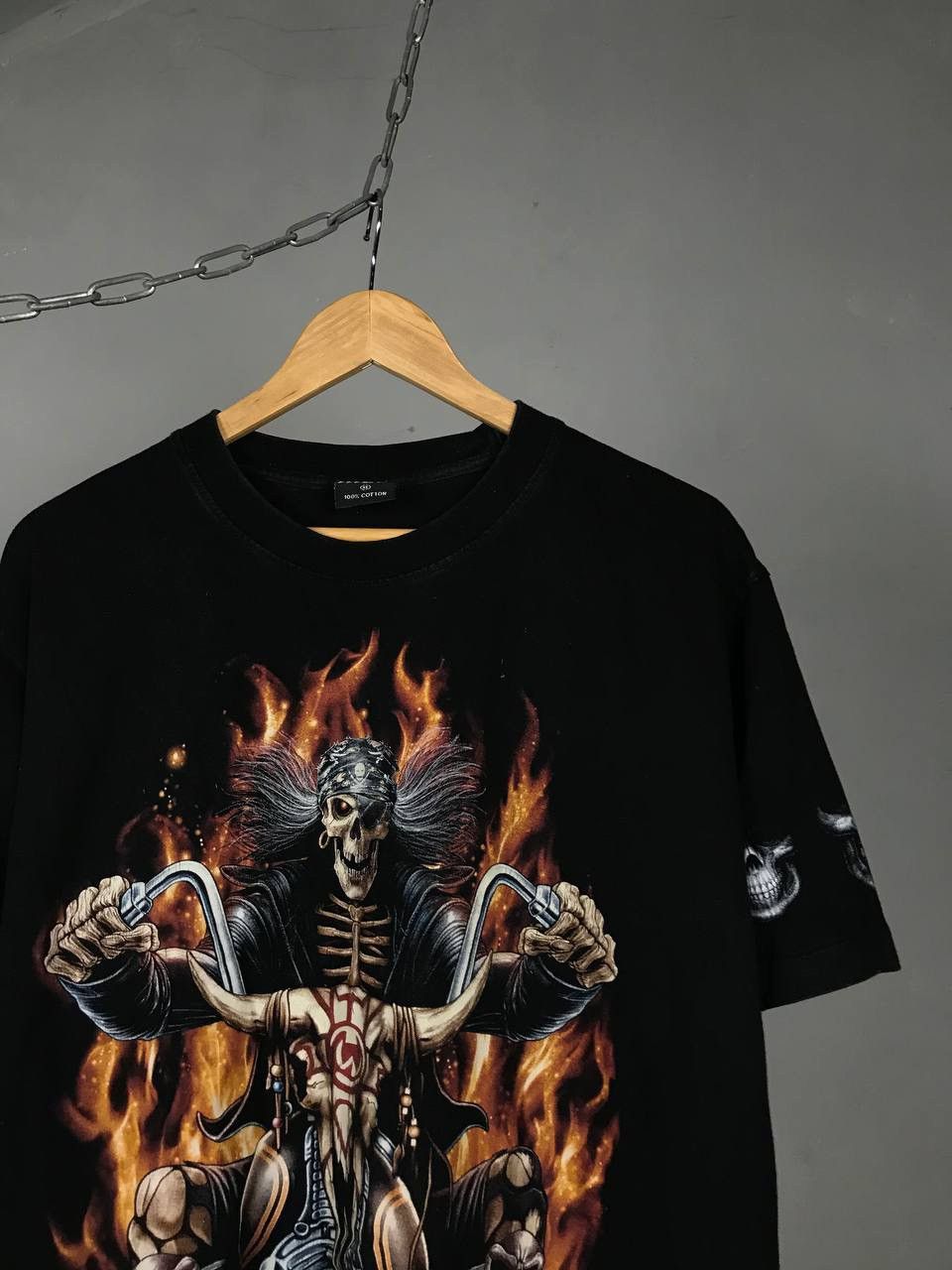 Vintage Skulls vintage rock overprinted tee Size US XL / EU 56 / 4 - 3 Thumbnail
