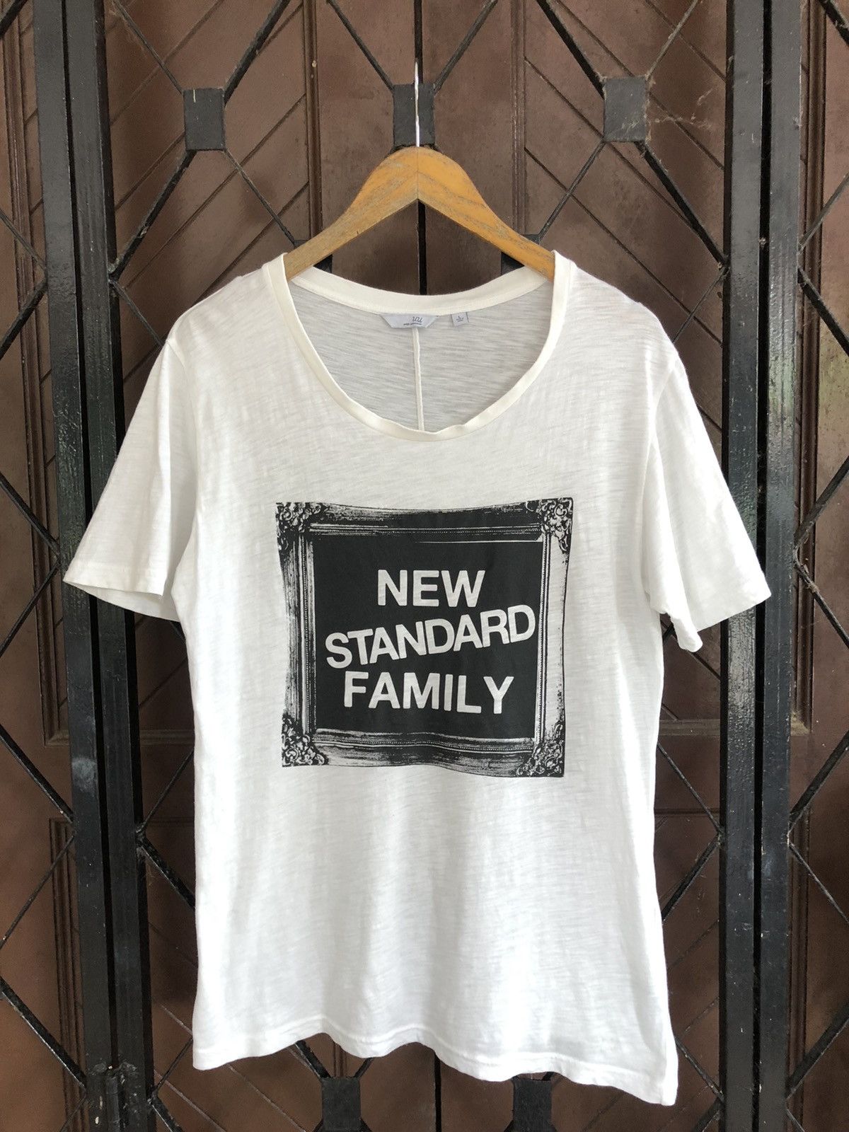 Jun Takahashi × Undercover × Uniqlo Uniqlo x undercover by jun takahashi shirt Size US M / EU 48-50 / 2 - 1 Thumbnail