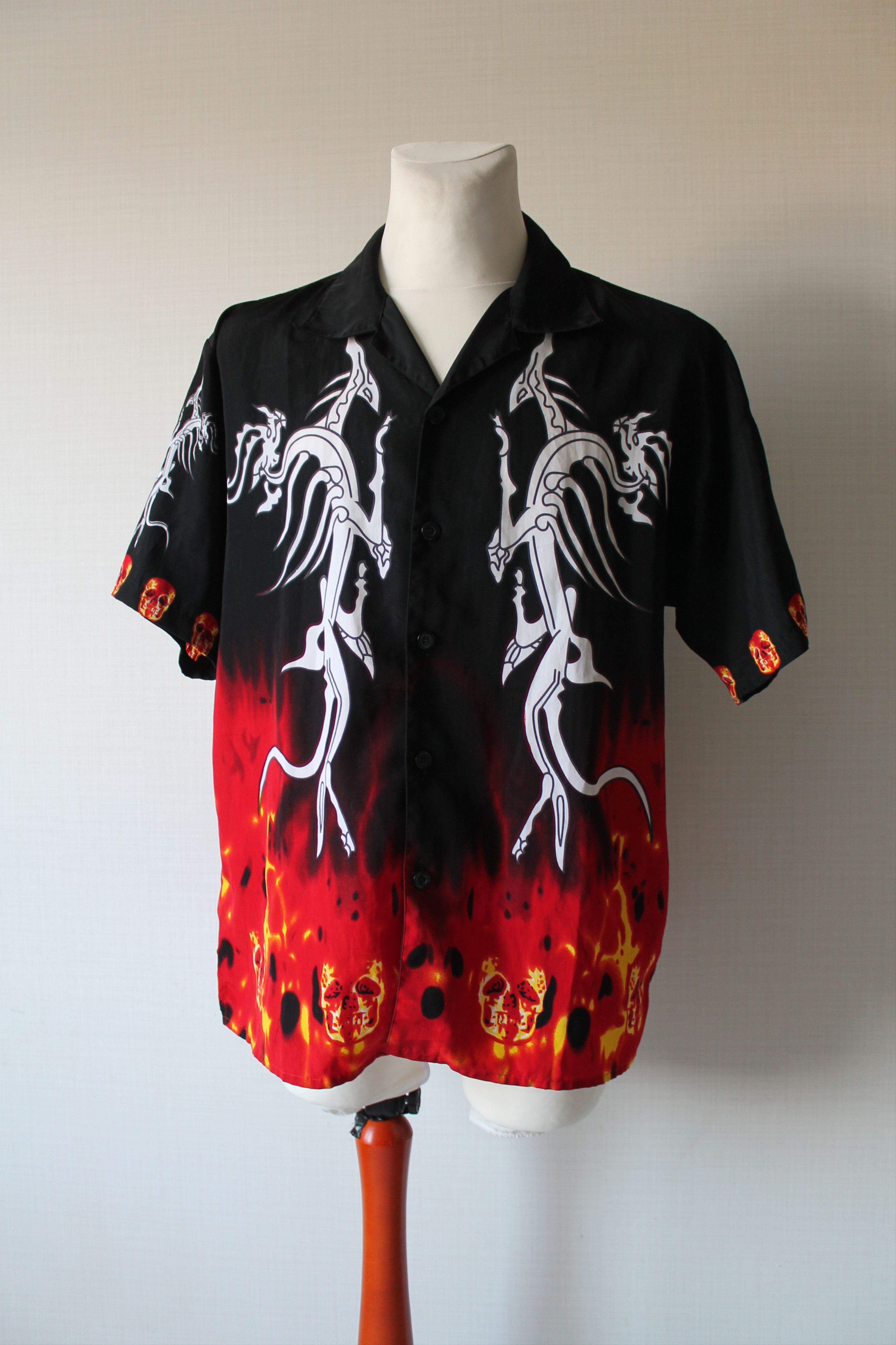 Other Flame Skulls vintage shirt Crazy print streetwear Size US L / EU 52-54 / 3 - 2 Thumbnail