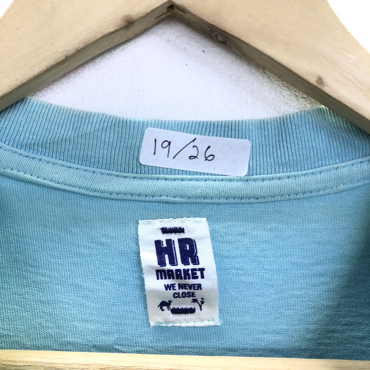 HOLLYWOOD RANCH MARKET Vintage HR Market Art Design Graphic Tshirt Size US S / EU 44-46 / 1 - 10 Thumbnail