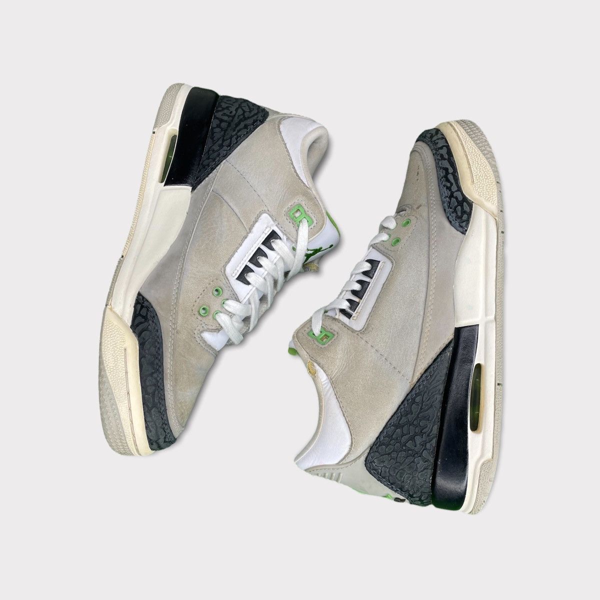 Jordan Brand Air Jordan 3 Retro GS Chlorophyll Size US 7 / IT 37 - 5 Thumbnail
