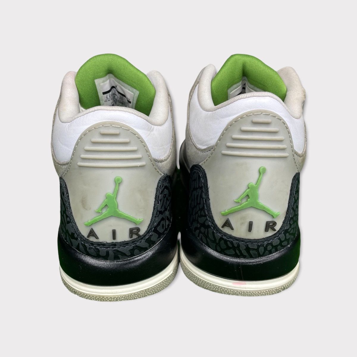 Jordan Brand Air Jordan 3 Retro GS Chlorophyll Size US 7 / IT 37 - 3 Thumbnail