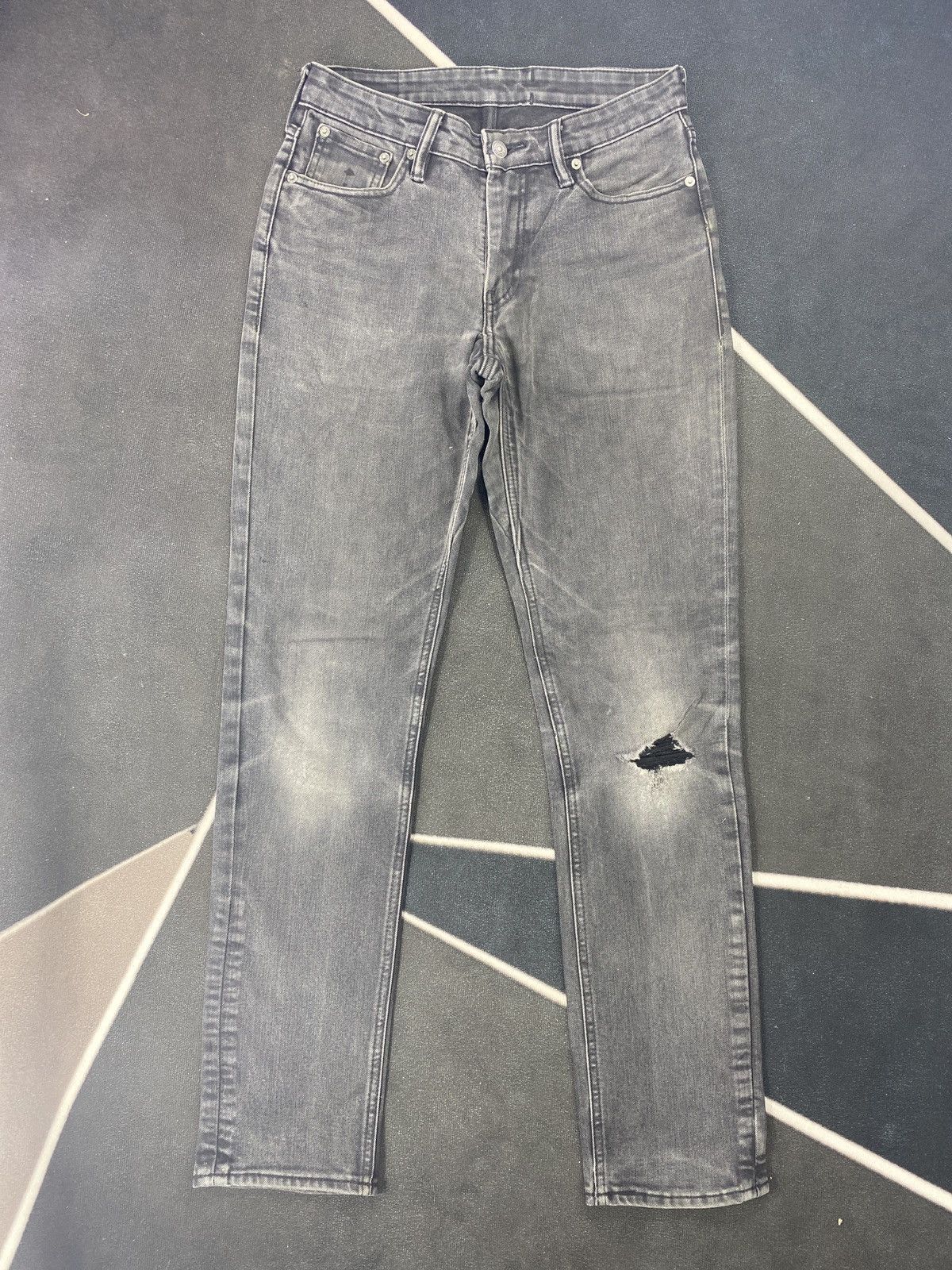 Jean × Levi's × Vintage VINTAGE LEVIS 511 DISTRESSED FADED BLACK JEANS-J434 Size US 30 / EU 46 - 1 Thumbnail