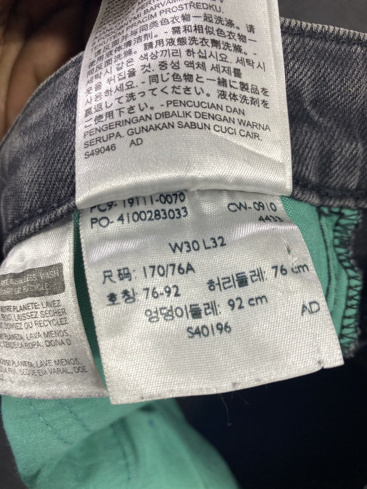 Jean × Levi's × Vintage VINTAGE LEVIS 511 DISTRESSED FADED BLACK JEANS-J434 Size US 30 / EU 46 - 7 Thumbnail