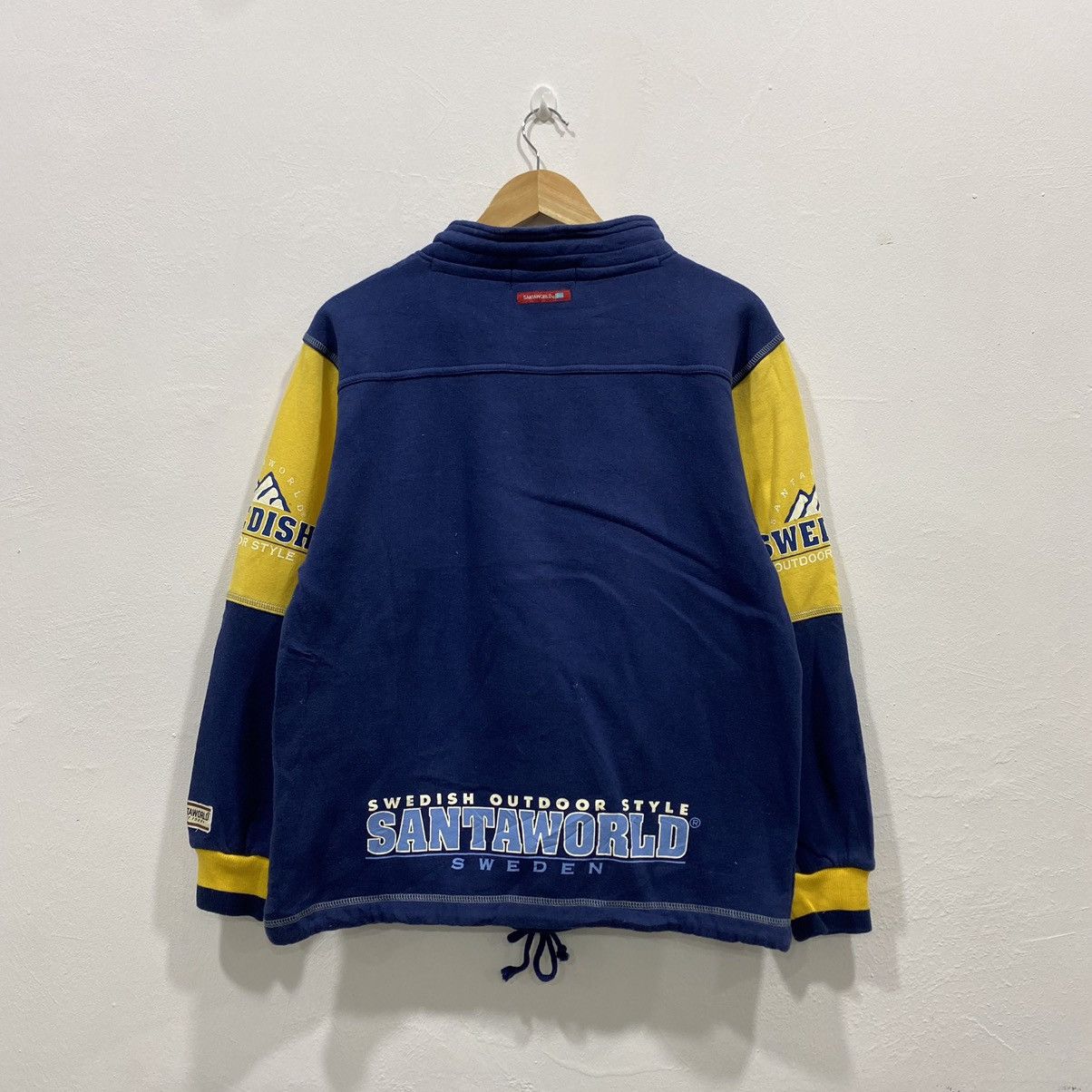 Captain Santors × Vintage Vintage Sweden santa world Size US M / EU 48-50 / 2 - 3 Thumbnail