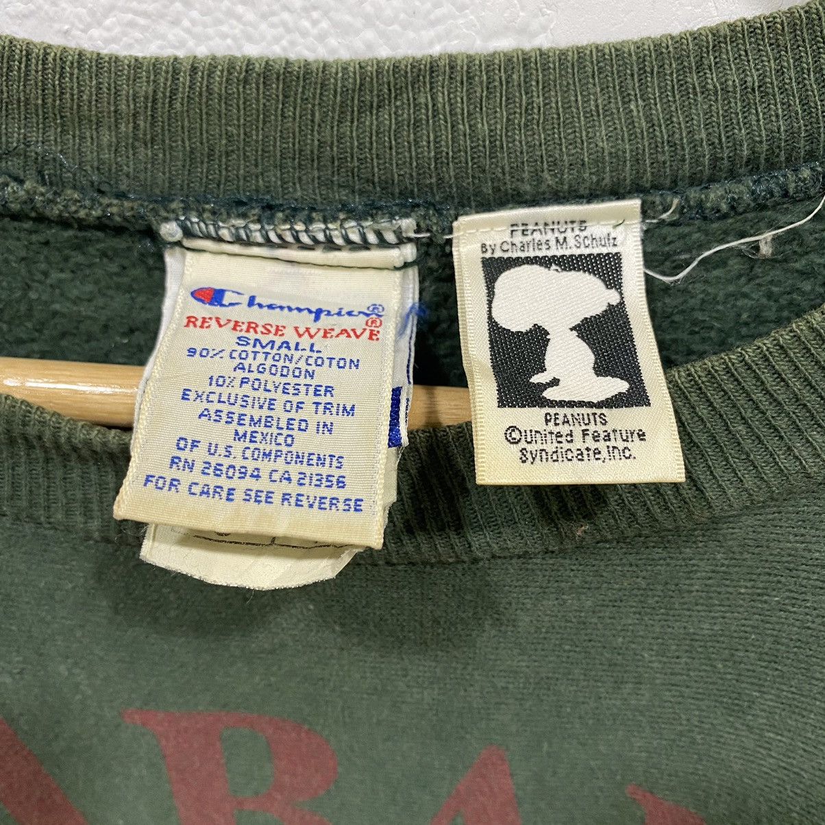 Champion Vintage reverse weave champion 90s Size US M / EU 48-50 / 2 - 5 Thumbnail