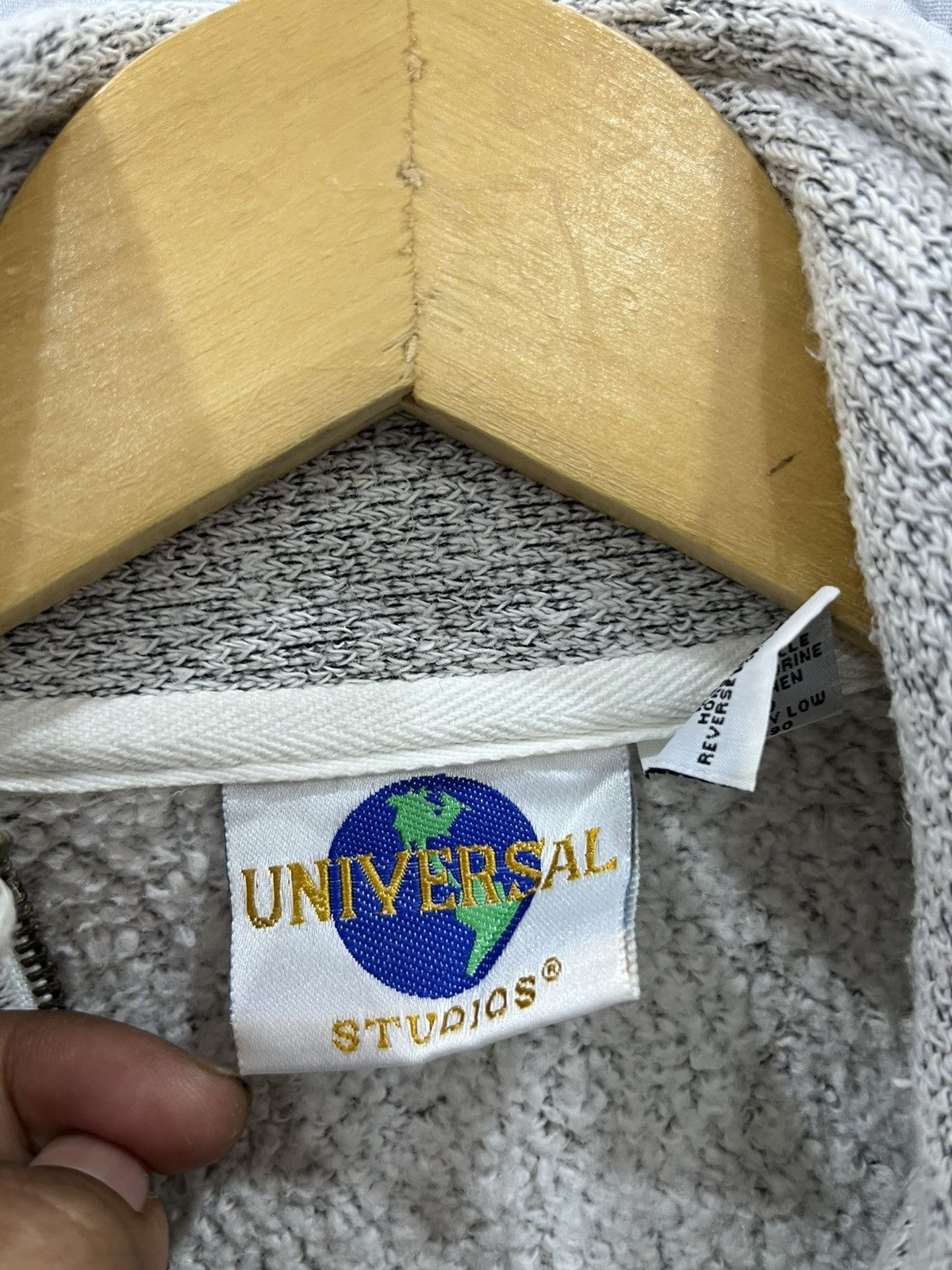Universal Studios × Vintage K. VINTAGE UNIVERSAL STUDIOS HALF ZIPPER SWEATSHIRT Size US M / EU 48-50 / 2 - 6 Thumbnail