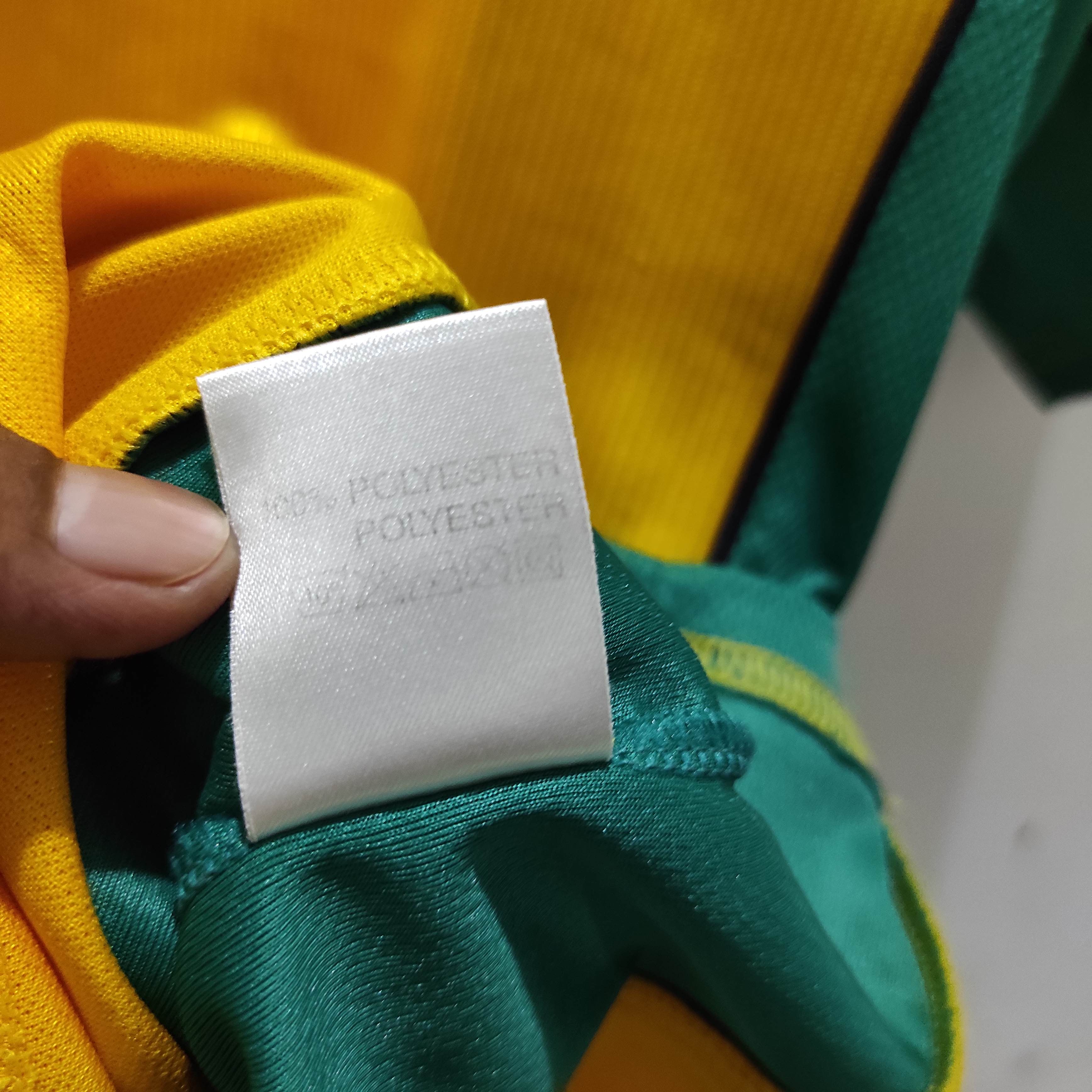 Vintage Vintage FC Nantes home football shirt 2001-2002 Le Coq Size US XL / EU 56 / 4 - 11 Thumbnail