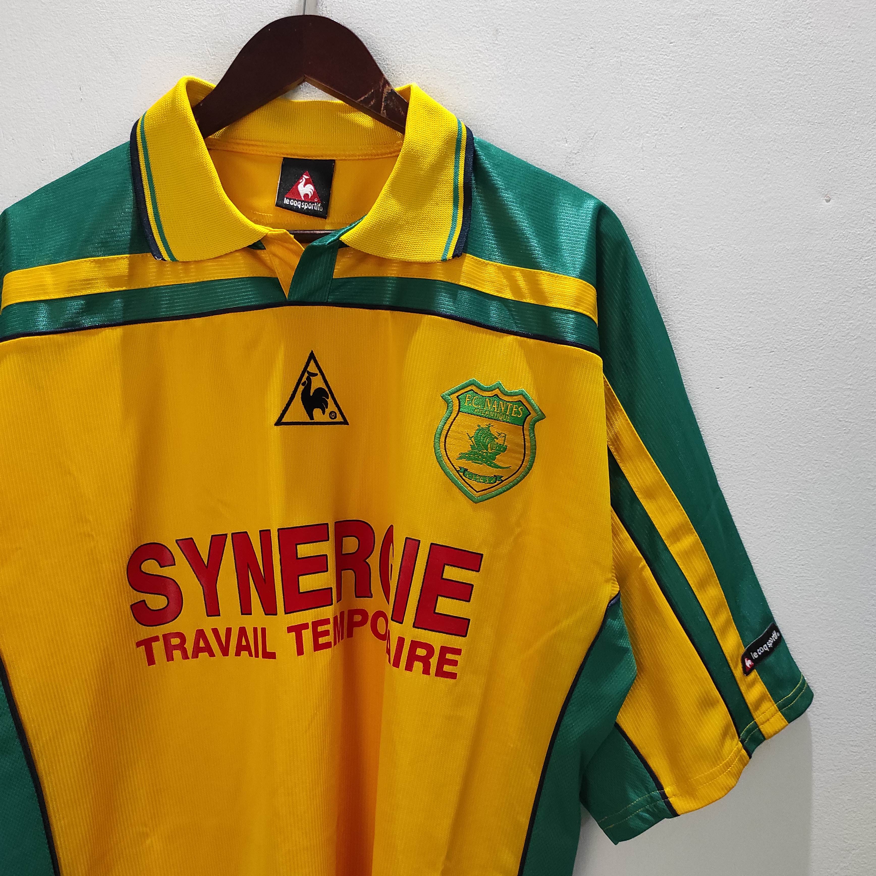 Vintage Vintage FC Nantes home football shirt 2001-2002 Le Coq Size US XL / EU 56 / 4 - 3 Thumbnail