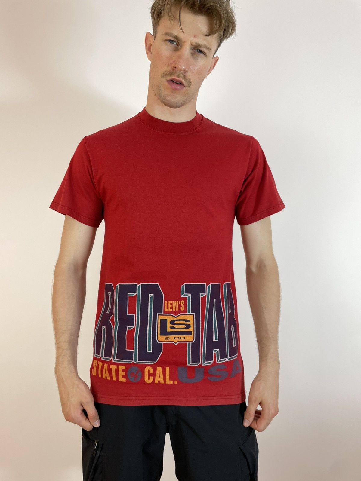 Levi's × Levi's Vintage Clothing Mens Rare vintage T-Shirt Levis Red TAB state cal. USA Size US M / EU 48-50 / 2 - 4 Thumbnail
