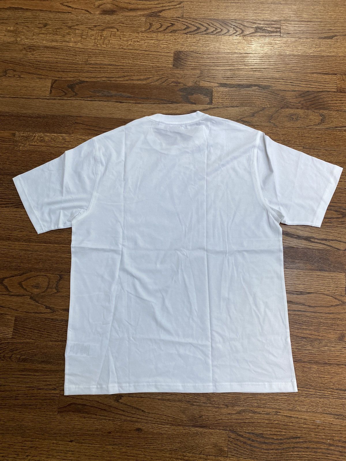 Burberry Burberry White Logo T-Shirt size M Size US M / EU 48-50 / 2 - 7 Thumbnail