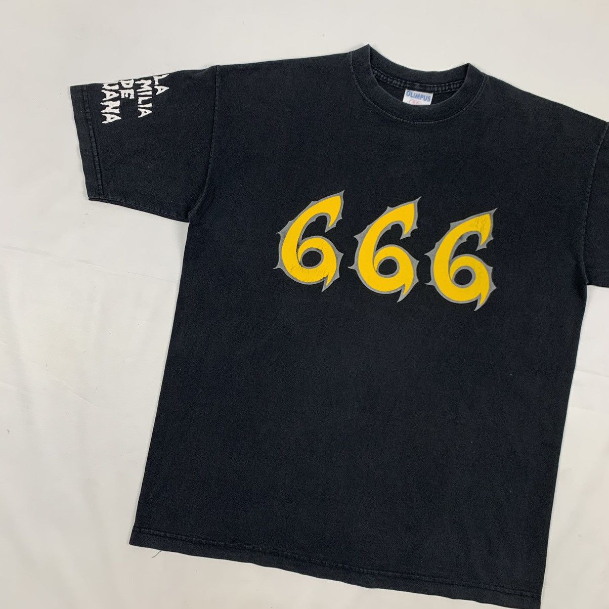 Band Tees Vintage Halloween Metal Band Shirt Size US XL / EU 56 / 4 - 4 Thumbnail