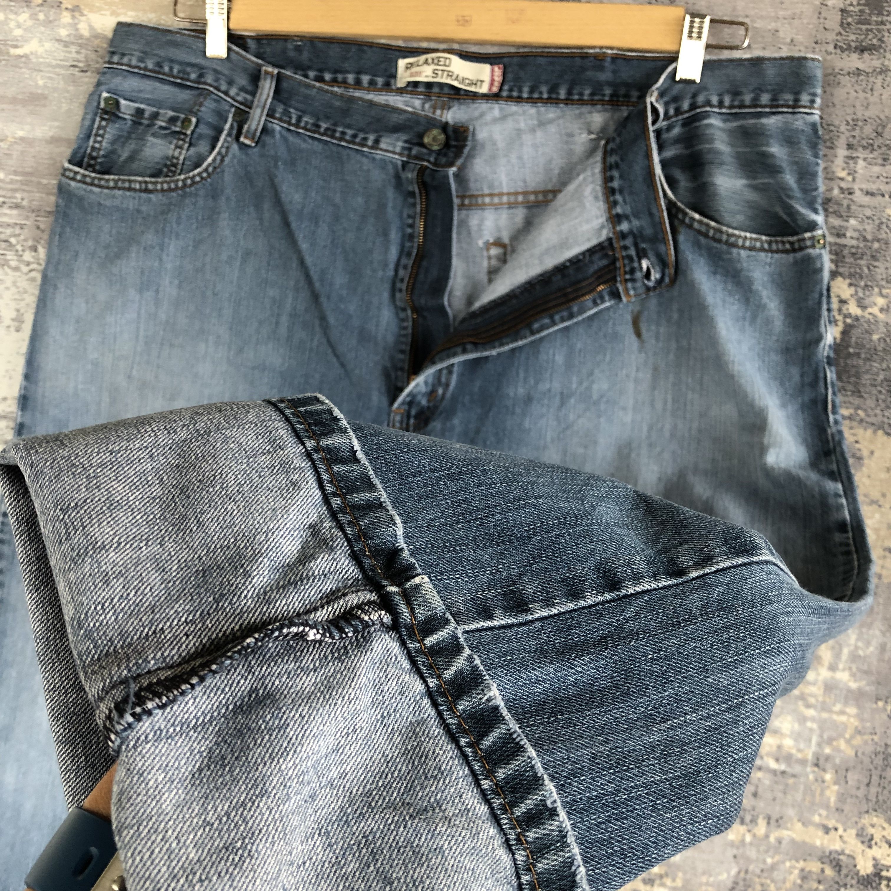 Levi's Vintage Levis 559 Baggy Jeans Levi's Light Wash Faded Denim Size US 42 / EU 58 - 8 Thumbnail
