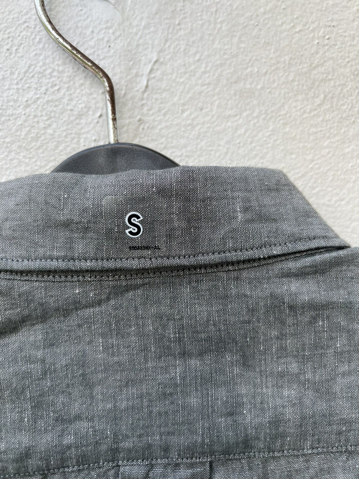 Lemaire Uniqlo X Lemaire Grey Long Sleeve Linen Shirt Size US S / EU 44-46 / 1 - 8 Thumbnail