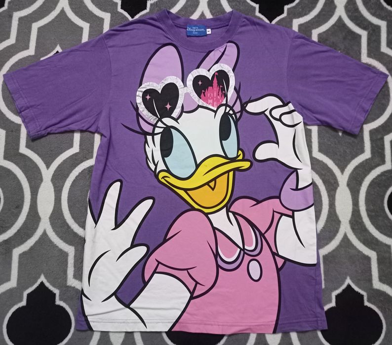 Disney 🦆🦆Disney Daisy Duck Cartoon Big Graphic TShirt Grailed