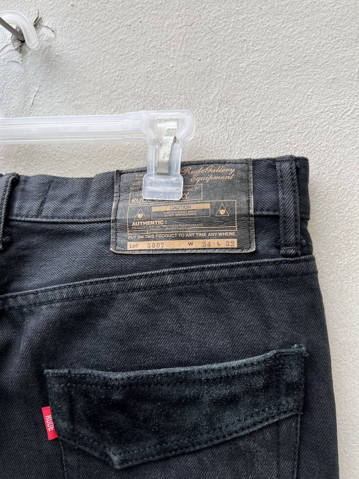 RUDE GALLERY Vintage Rude Gallery Japan Fade Black Redline Selvedge Jeans Size US 33 - 15 Thumbnail