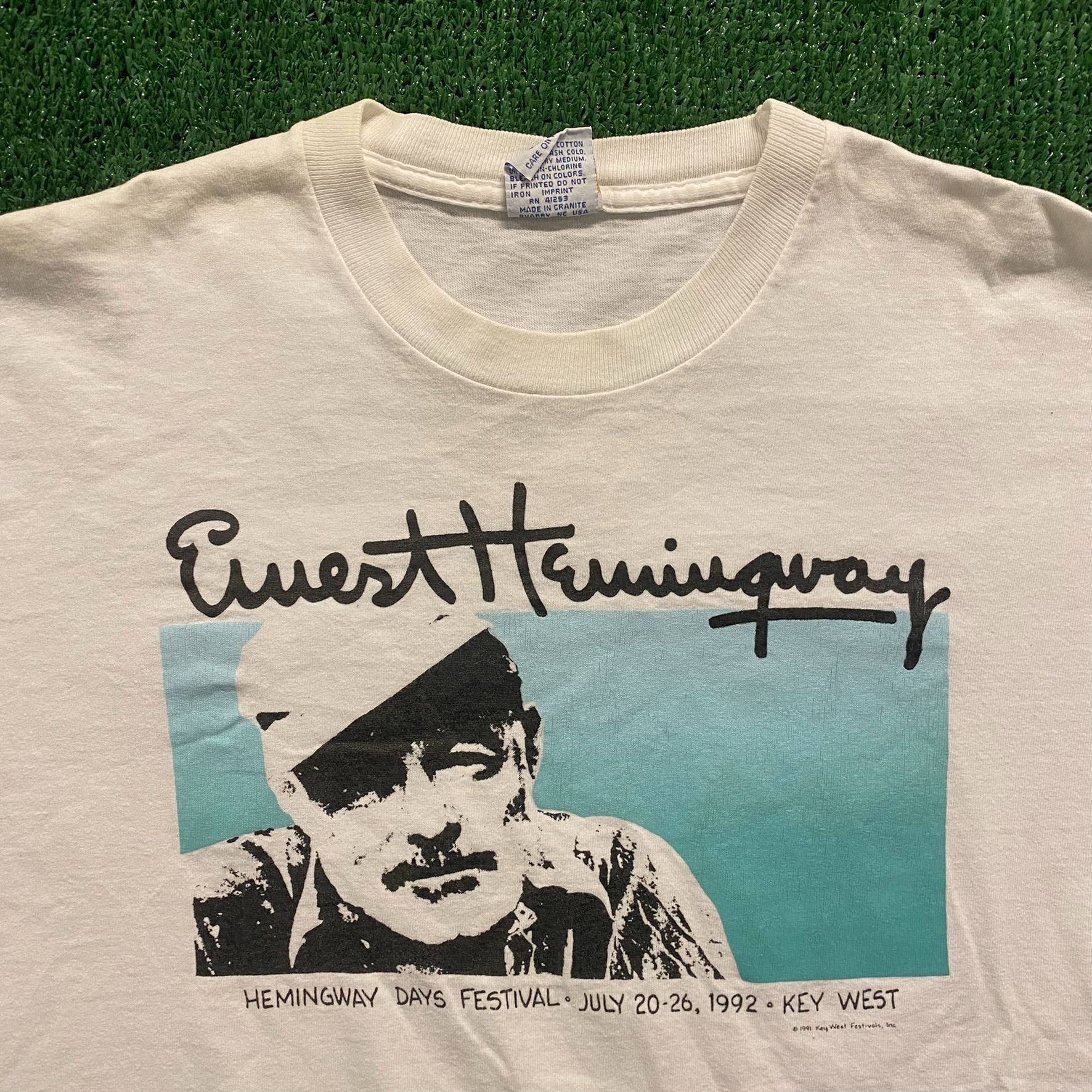 Made In Usa × Streetwear × Vintage Ernest Hemingway Vintage 90s T 