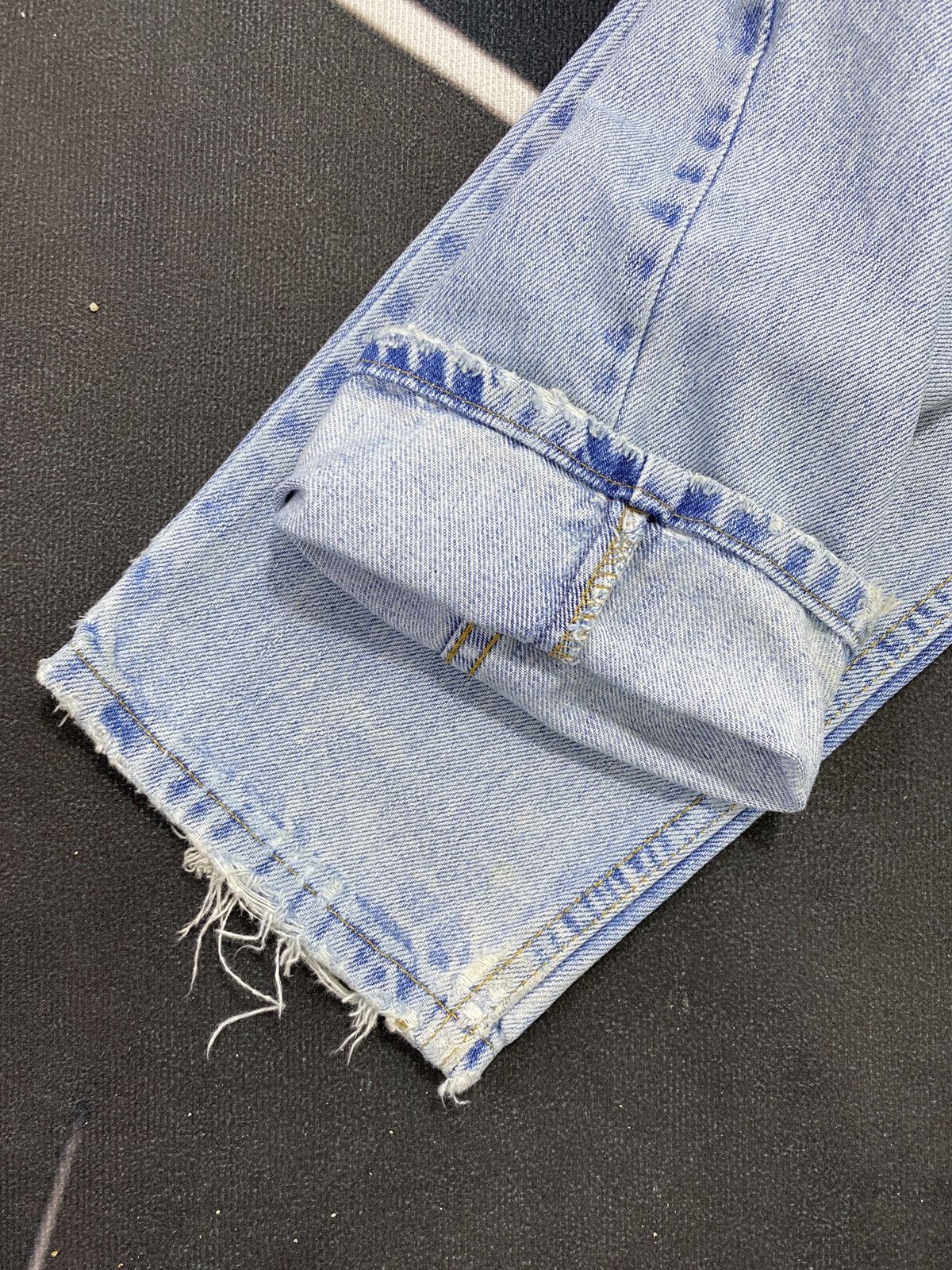 Jean × Levi's × Vintage VINTAGE LEVIS 550 BLUE WASH JEANS -J442 Size 32" / US 10 / IT 46 - 9 Thumbnail
