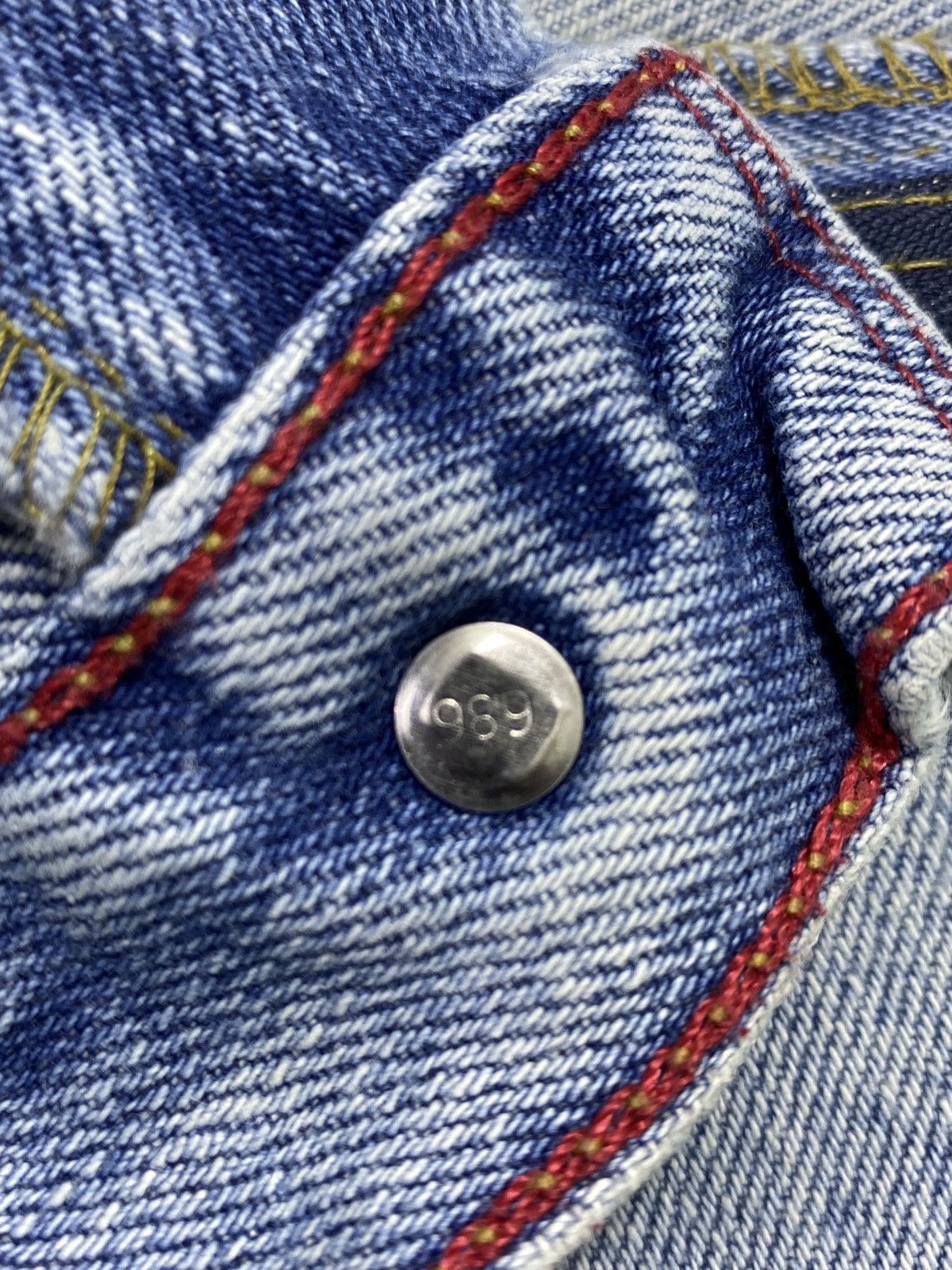 Jean × Levi's × Vintage VINTAGE LEVIS 550 BLUE WASH JEANS -J442 Size 32" / US 10 / IT 46 - 6 Thumbnail