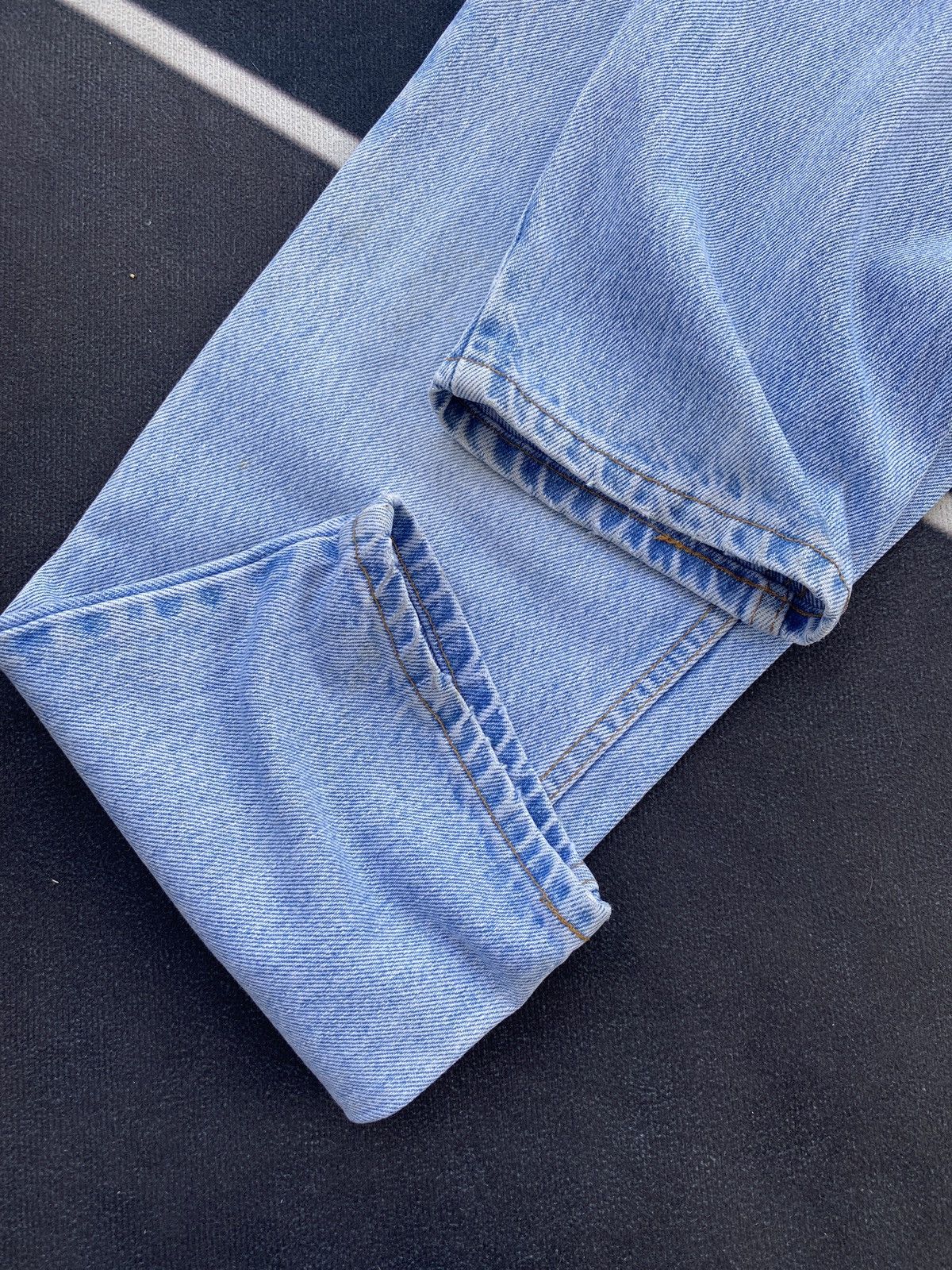 Levi's VINTAGE LEVIS 550 BLUE WASH JEANS-J446 Size US 31 - 10 Thumbnail