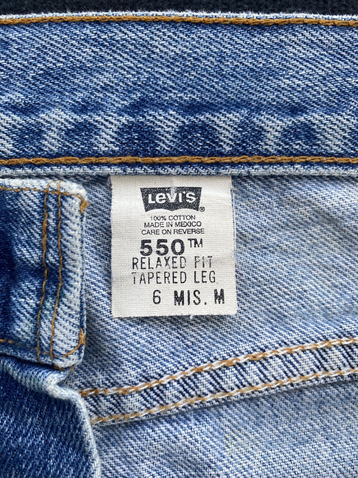 Levi's VINTAGE LEVIS 550 DISTRESSED BLUE WASH JEANS -J447 Size 29" - 7 Thumbnail